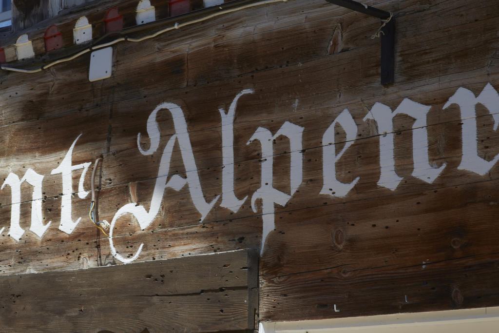 Alpenrose Gadmen - Gasthaus Exterior foto
